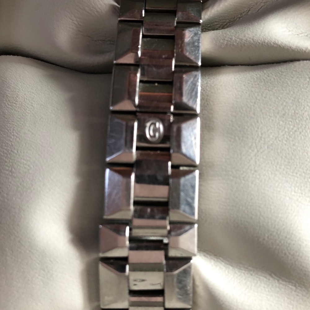 Authentic Diamond concord watch - Picture 6 of 8